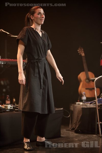 ALDOUS HARDING - 2023-03-28 - PARIS - Le Trianon - Hannah Sian Topp